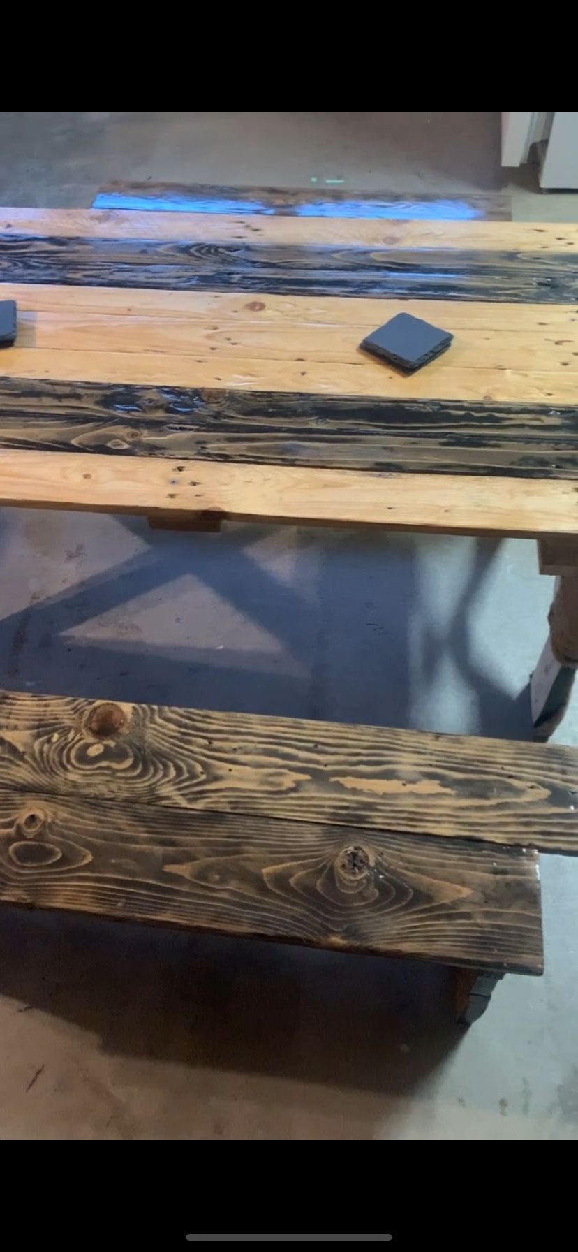 Coffee table w/ benches