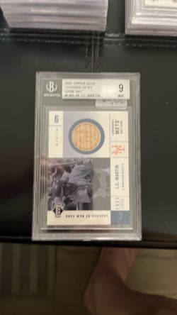 2001 upper deck trade card