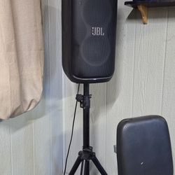 JBL PartyBox Club 120 - Portable Speaker with Foldable Handle, Powerful Pro Sound, (Black)