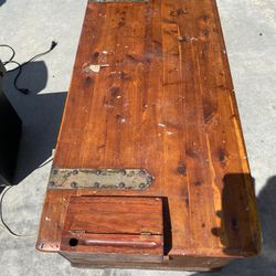 Vintage Roos Coffee Table/Chest