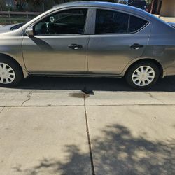 2016 Nissan Versa