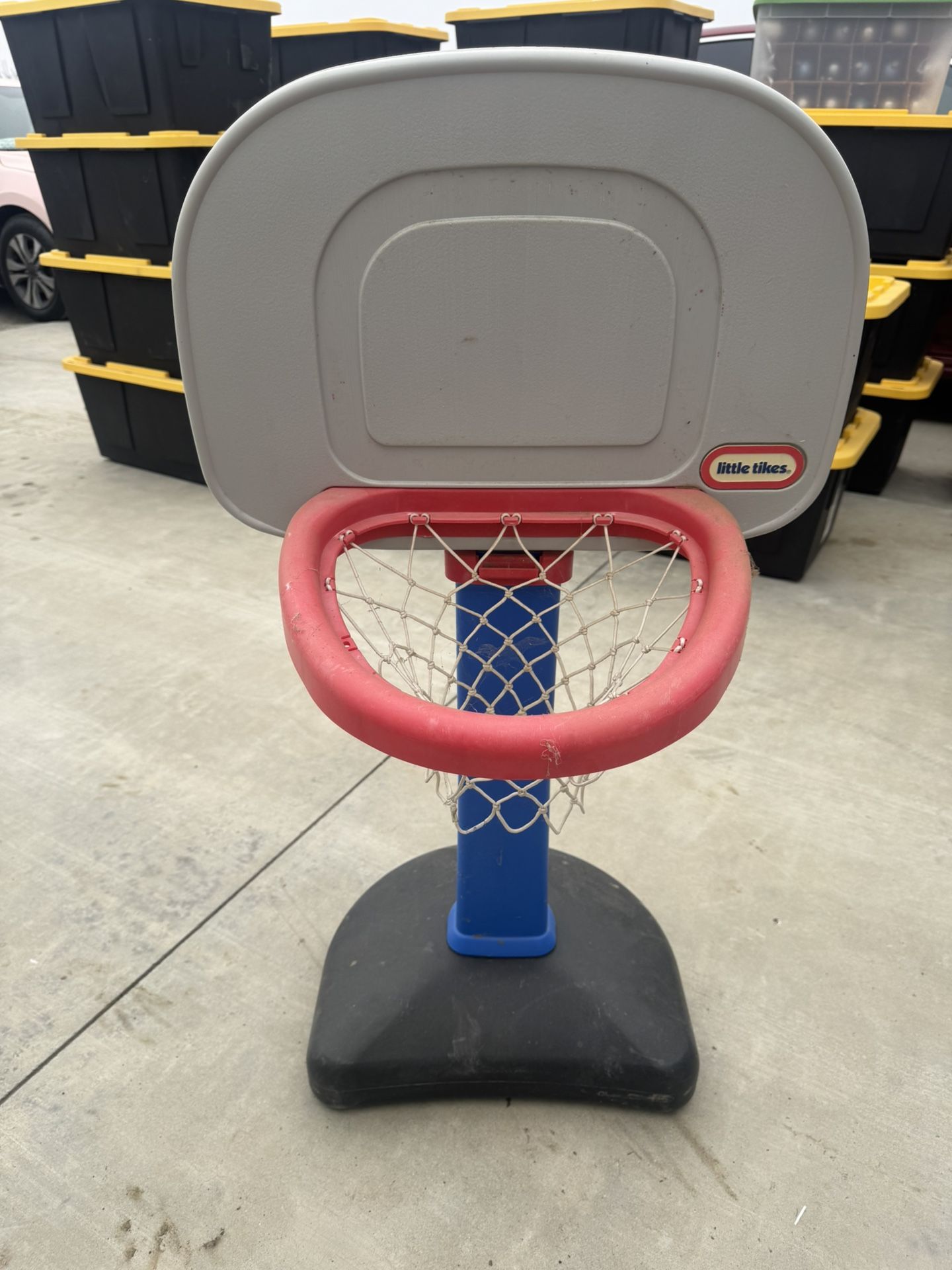 Little Tikes Toddler Basketball hoop