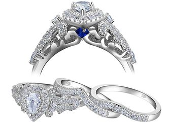 Wedding ring/engagement ring