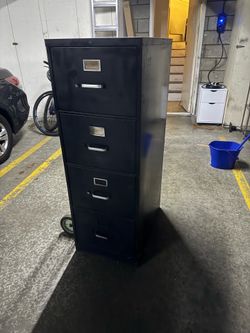 4 Drawer Legal File Cabinet
