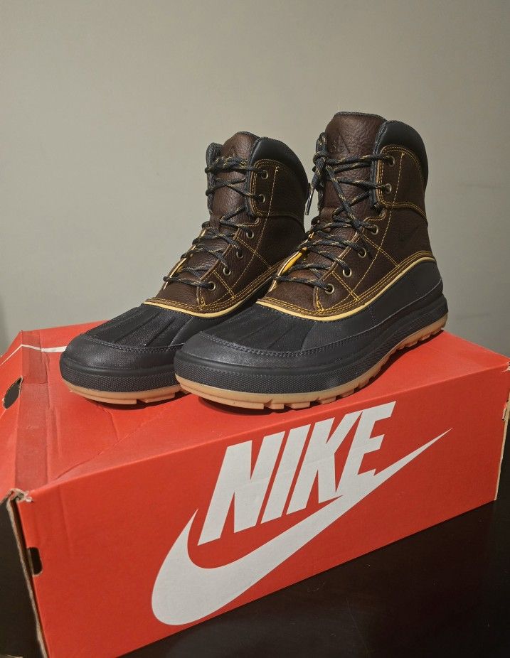 Nike Woodside II Boot Brand New