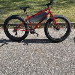 mongoose dolomite  fat tire 