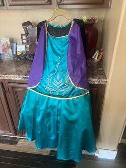 Halloween costume for girls
