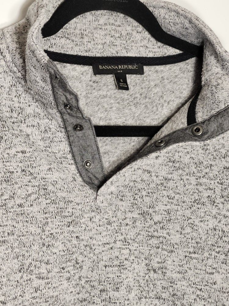 Banana Republic Sweater