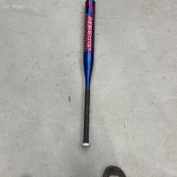 Louisville Slugger Softball Bat