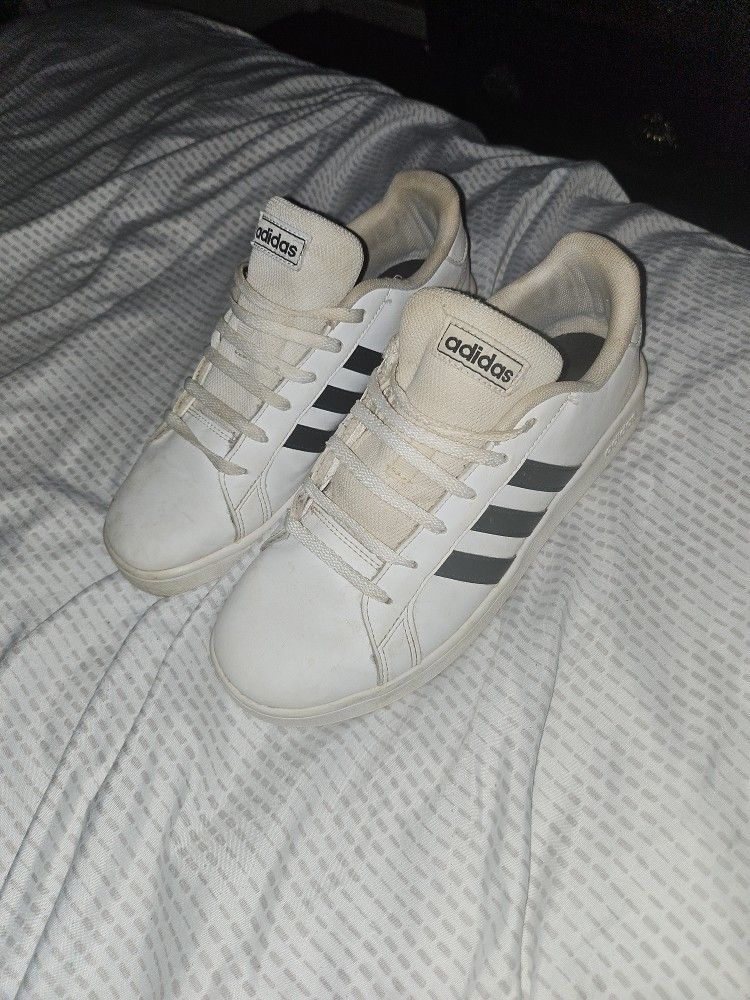 Adidas classic 3 Stripe Superstar Sneakers