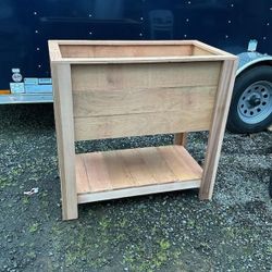 Raised Planter 