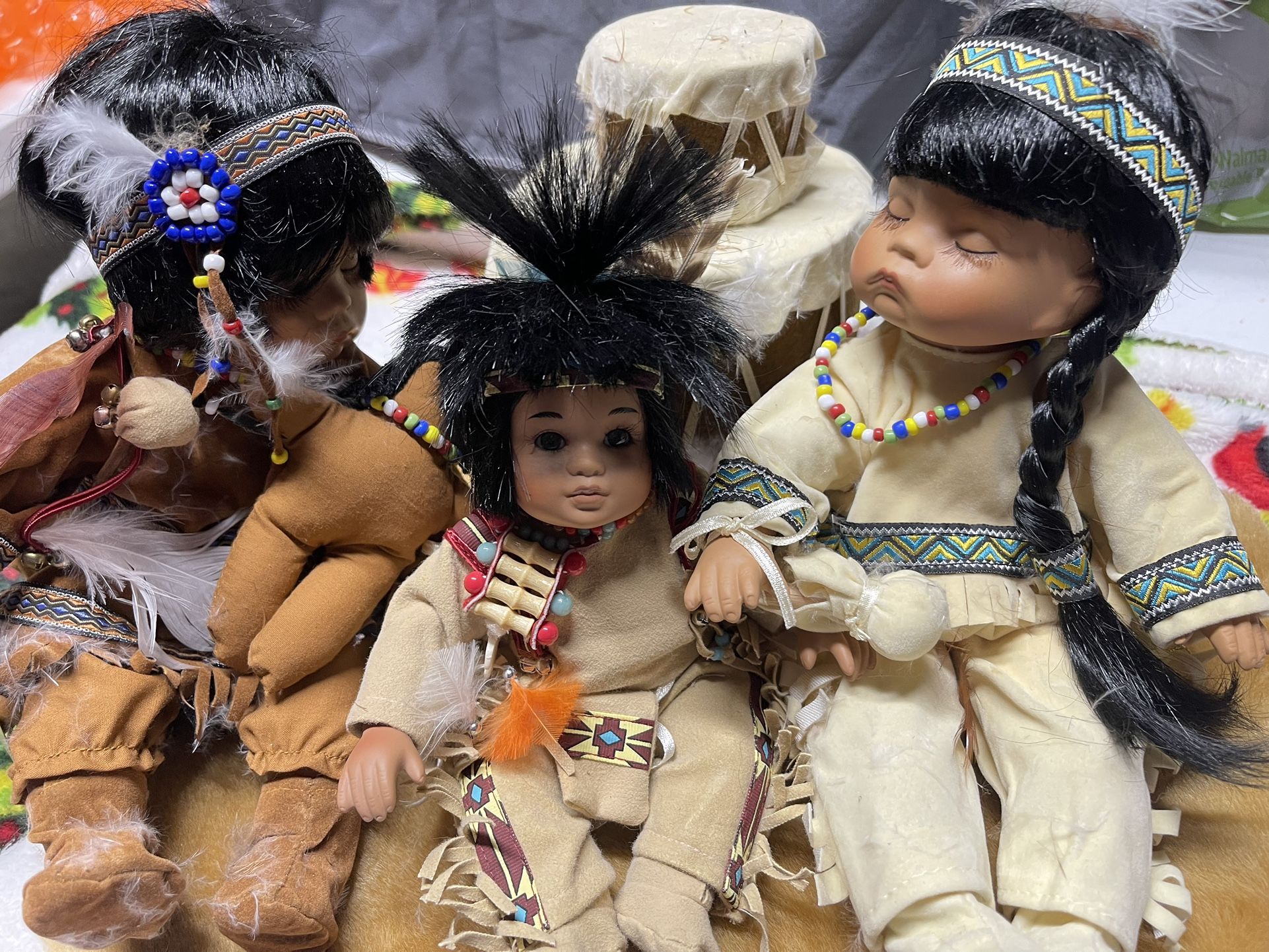EMERALD DOLL WILLIE & WANDA NATIVE AMERICAN DOLLS