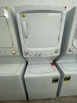⚡ GE Stackable Laundry Center – Refurbished! 🧺