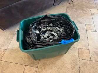 40 Pounds of Lego Mixed bulk Lot