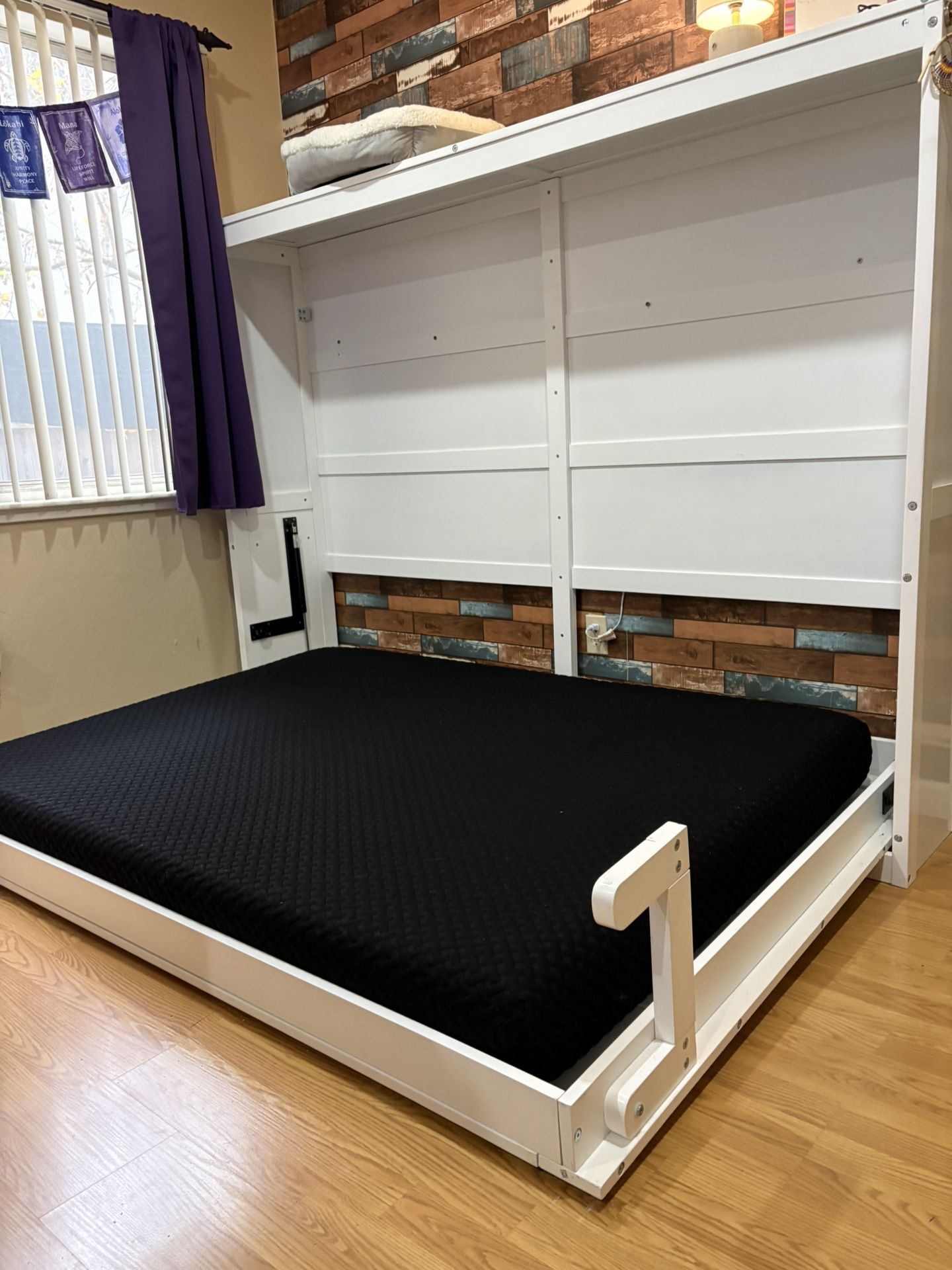 Murphy Bed Frame And Foam Mattress