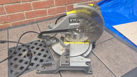 MITER SAW