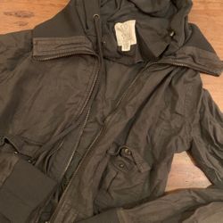 Stylish Tilly’s Full Tilt Lightweight Jacket  Size Small 