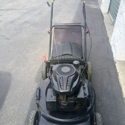 Push gas Landmower  22 Inch