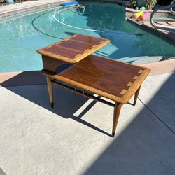 Mcm Lane Alta Vista End Table