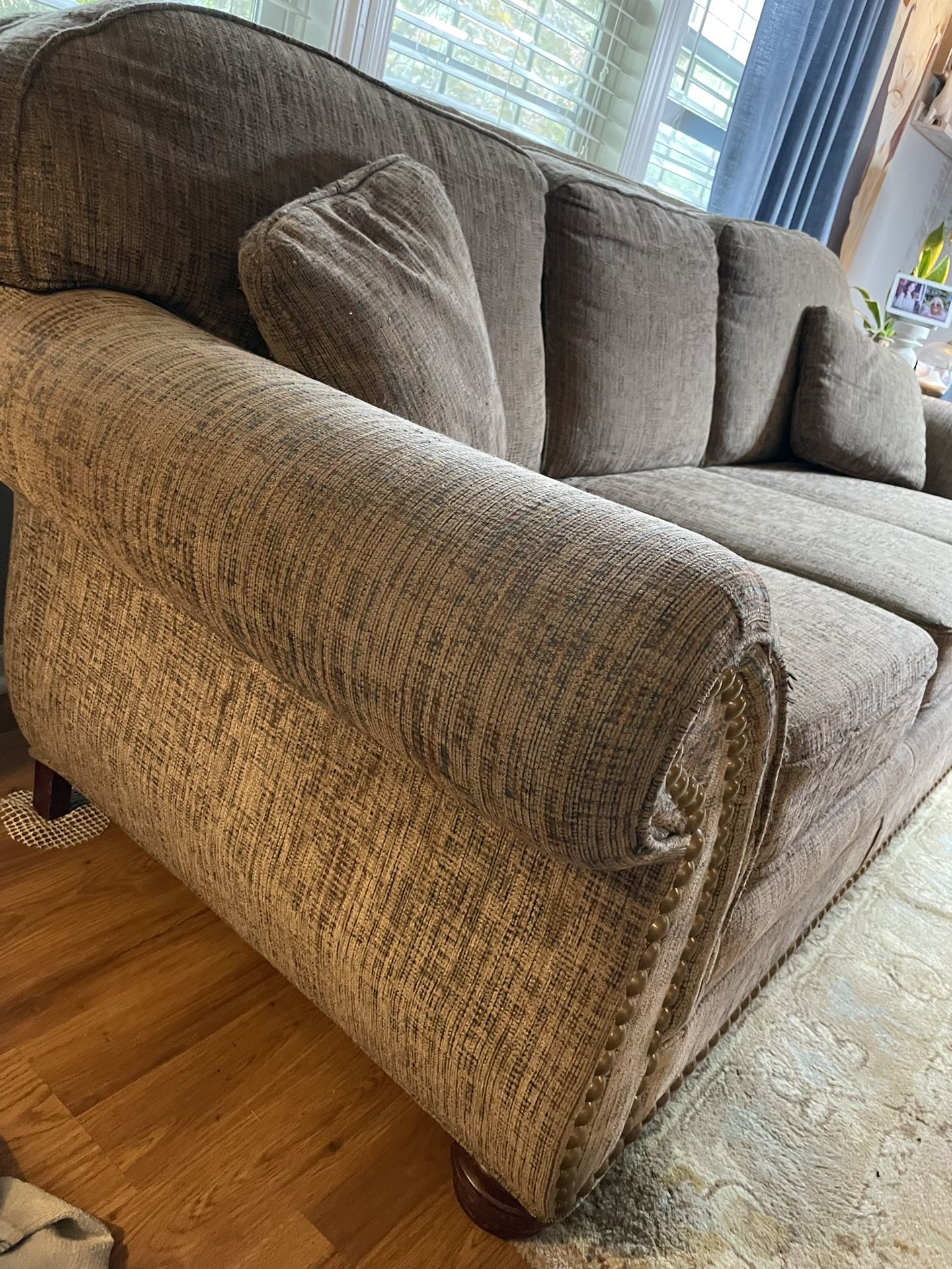 Large Sofa 90” Chenille Fabric