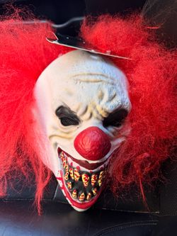 Clown mask