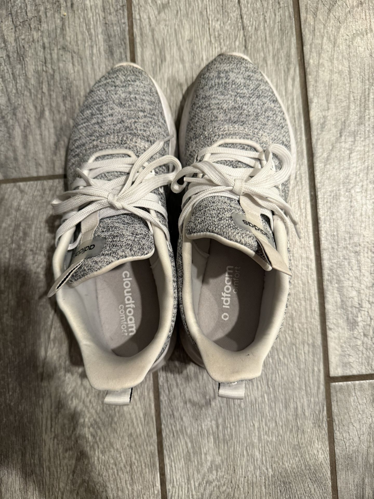 2 Pairs Of Adidas Sneakers 7.5