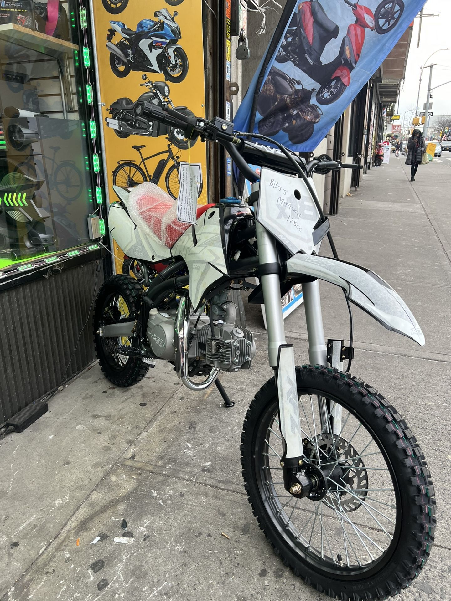 NEW APOLLO RFZ 125CC MANUAL DIRT BIKE for Sale in The