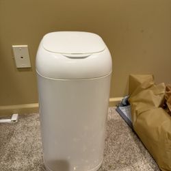 Playtex Baby Genie Expressions Diaper Disposal