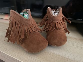  Baby/ Cowboy Boots/ Size 3