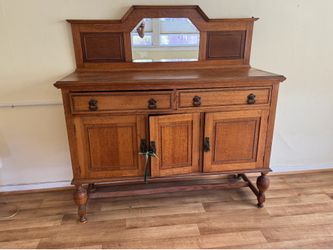 Side Board