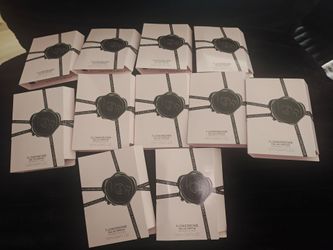 11pc (AUTHENTIC) Flowerbomb sample spray bials