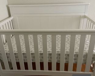 Fancy 4-in-1 Crib Delta Plus Mattress