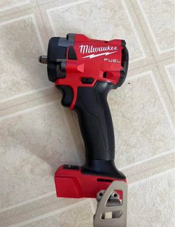 M18 FUEL  Gen-3 Brushless 3/8 in. Compact Impact Wrench W/Fricción Ring (Tool Only)