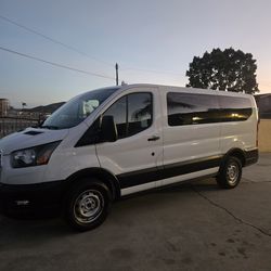 2020 ford transit 150