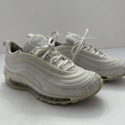 Nike  Air Max 97  Triple White Running Sneaker 921522-104 Woman’s size 8.5 /Youth 7Y