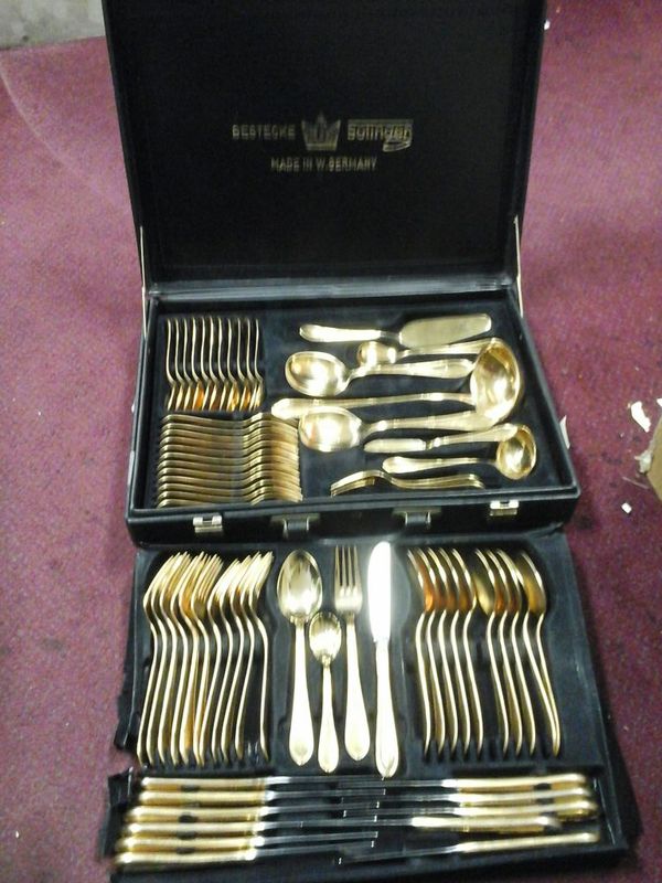 Bestecke Solingen 70 piece flatware set gold plated 24 karat gold ... Bestecke Solingen 70 piece flatware set gold plated 24 karat gold ...