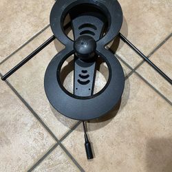 Antennas Direct (clearstream) 2max HDTV 60+mile Range Antenna