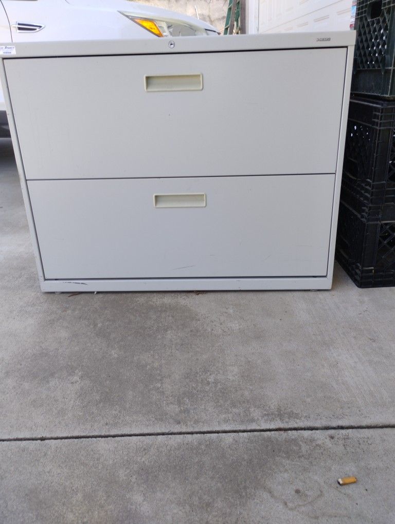Filing Cabinet