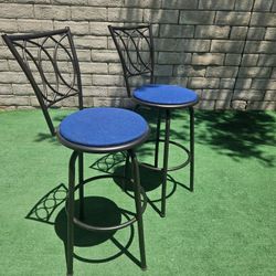 Bar Stools 