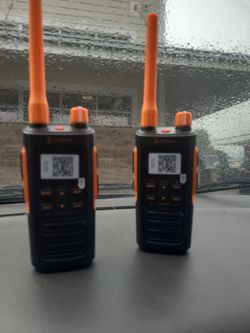 Cobra Two-Way Radios – Pair