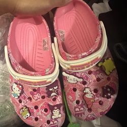 Hello Kitty Crocs