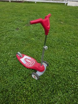 Radio flyer scooter
