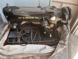 Singer Sewing Machine 