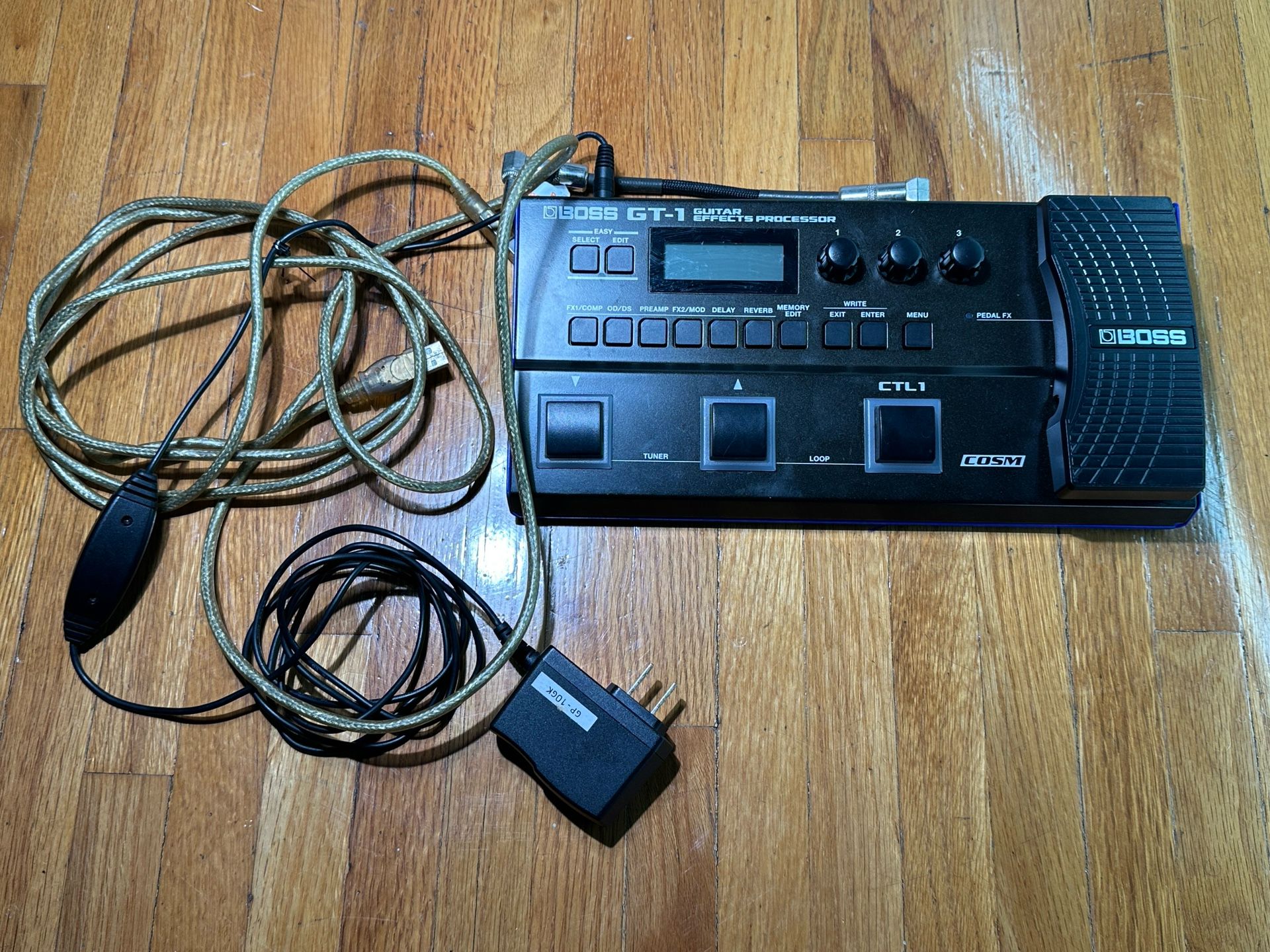 Boss GT-1 Guitar Multi-Effects Processor - Slightly Used