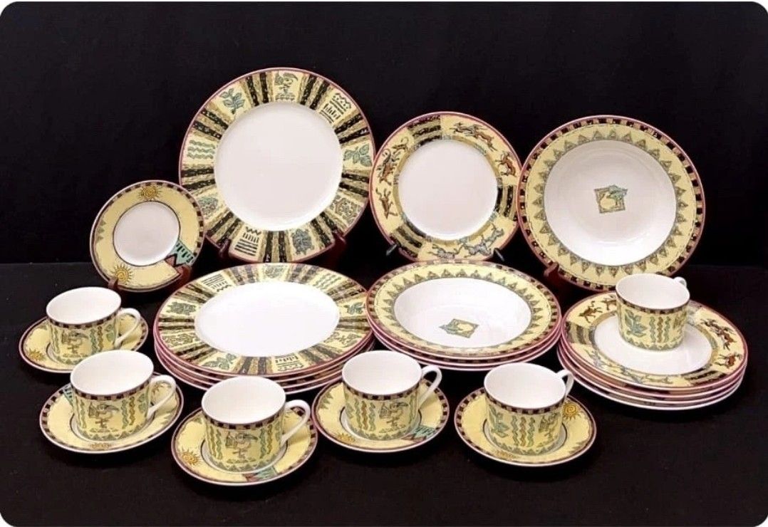 Collection Mikasa Ultima + HK245 Ivory Coast Designed By Julie Burbridge 51 pc