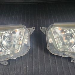 2013 OEM Toyota 4runner Headlights No Bulbs