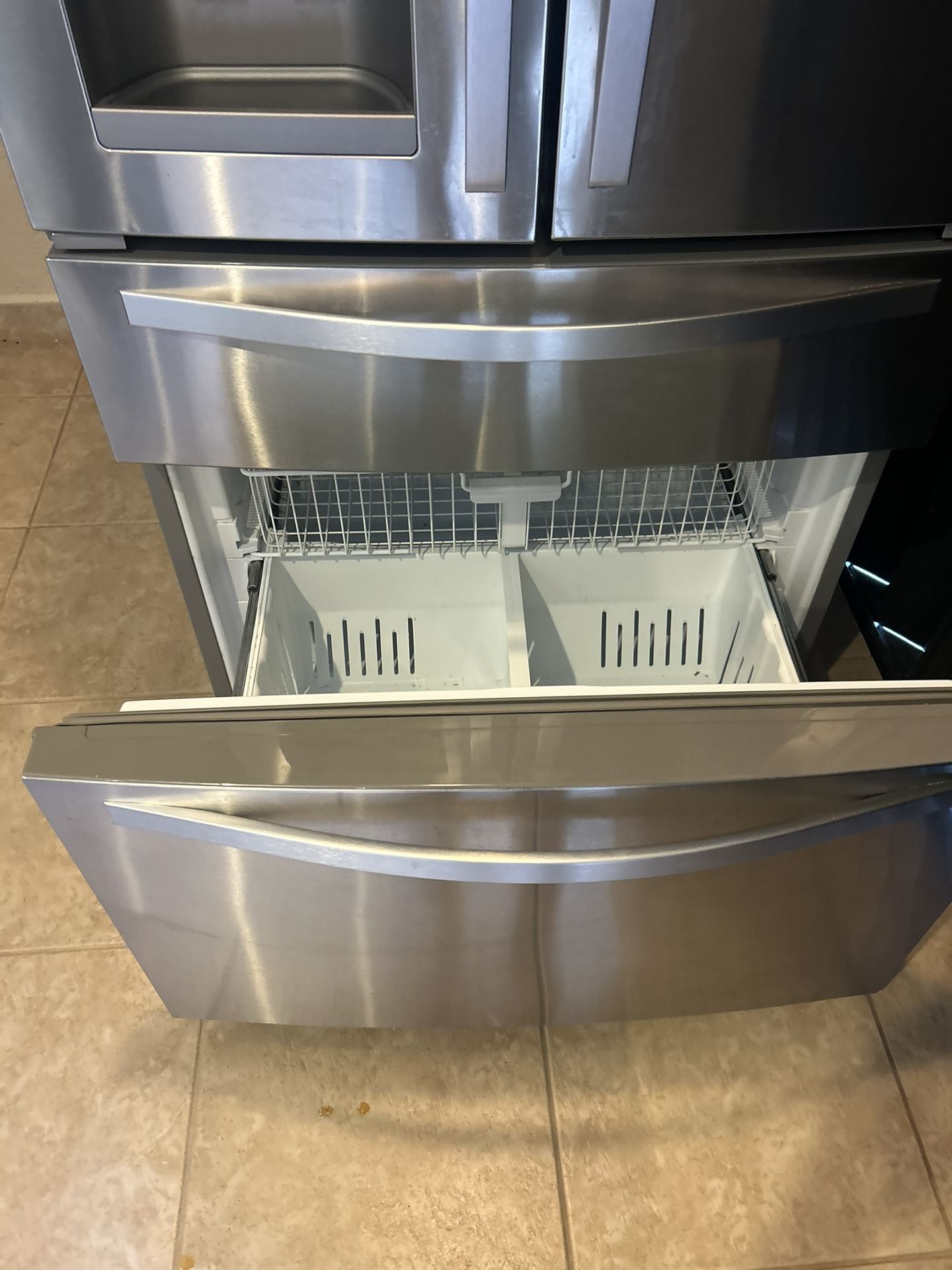 Whirlpool Refrigerator 