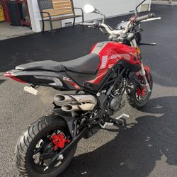 2023 Benelli TNT 135