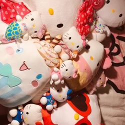 Sanrio Stuffed Plushies 