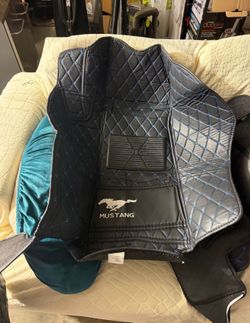 2014 ford mustang Mats